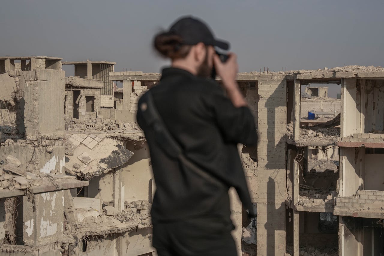 services-03 A photographer captures the crumbling ruins of war-torn Damascus, Syria.